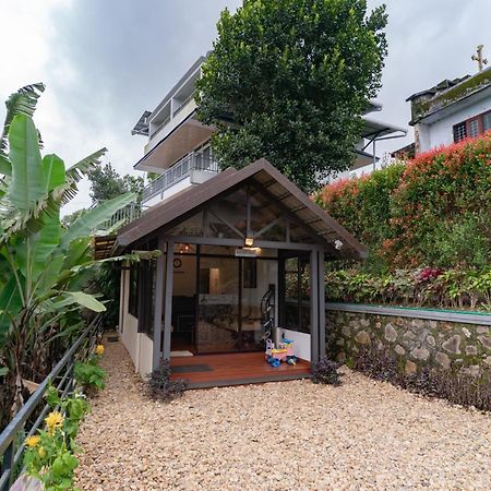 Beyond Pines Vagamon Bed and Breakfast Exteriör bild