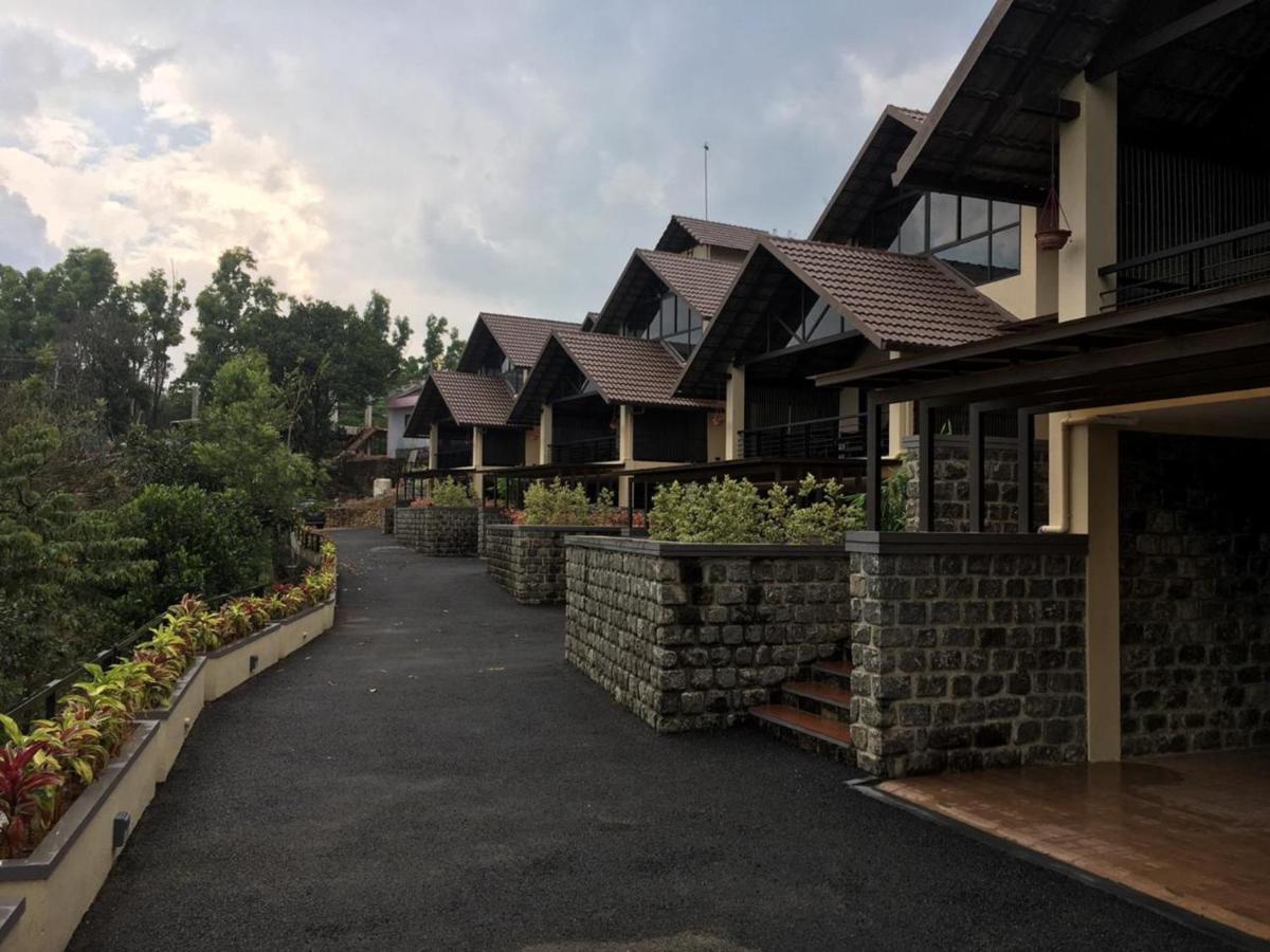 Beyond Pines Vagamon Bed and Breakfast Exteriör bild