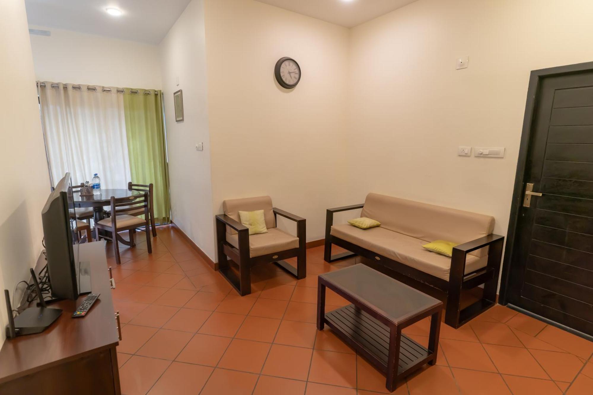 Beyond Pines Vagamon Bed and Breakfast Exteriör bild