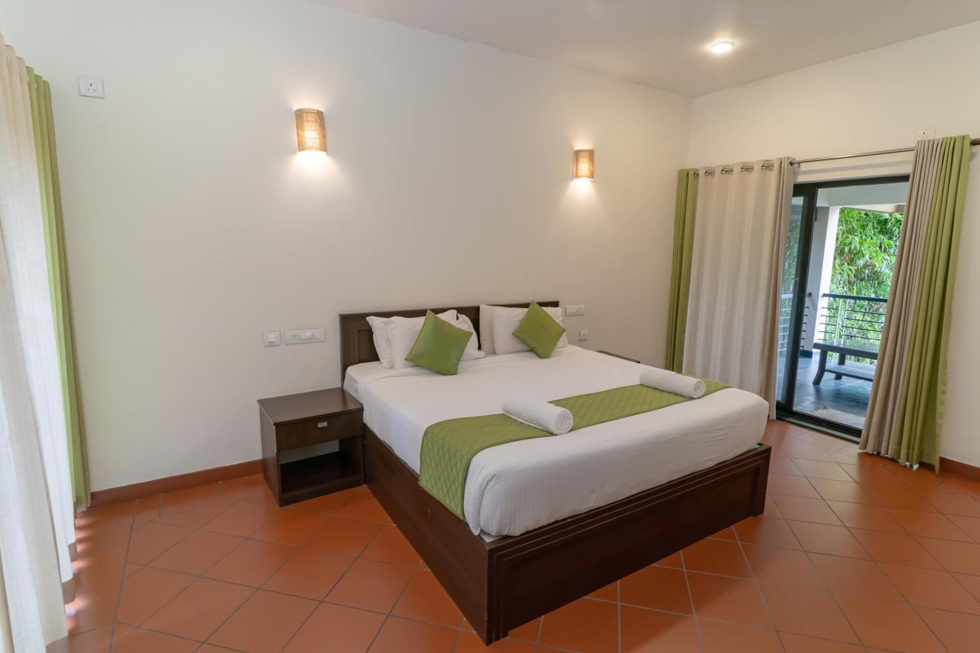 Beyond Pines Vagamon Bed and Breakfast Exteriör bild